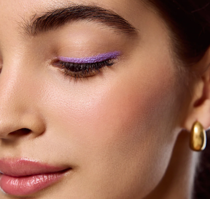 🎨Soft Glam Creamy Eyeshadow Stick – Long-Lasting & Blendable✨